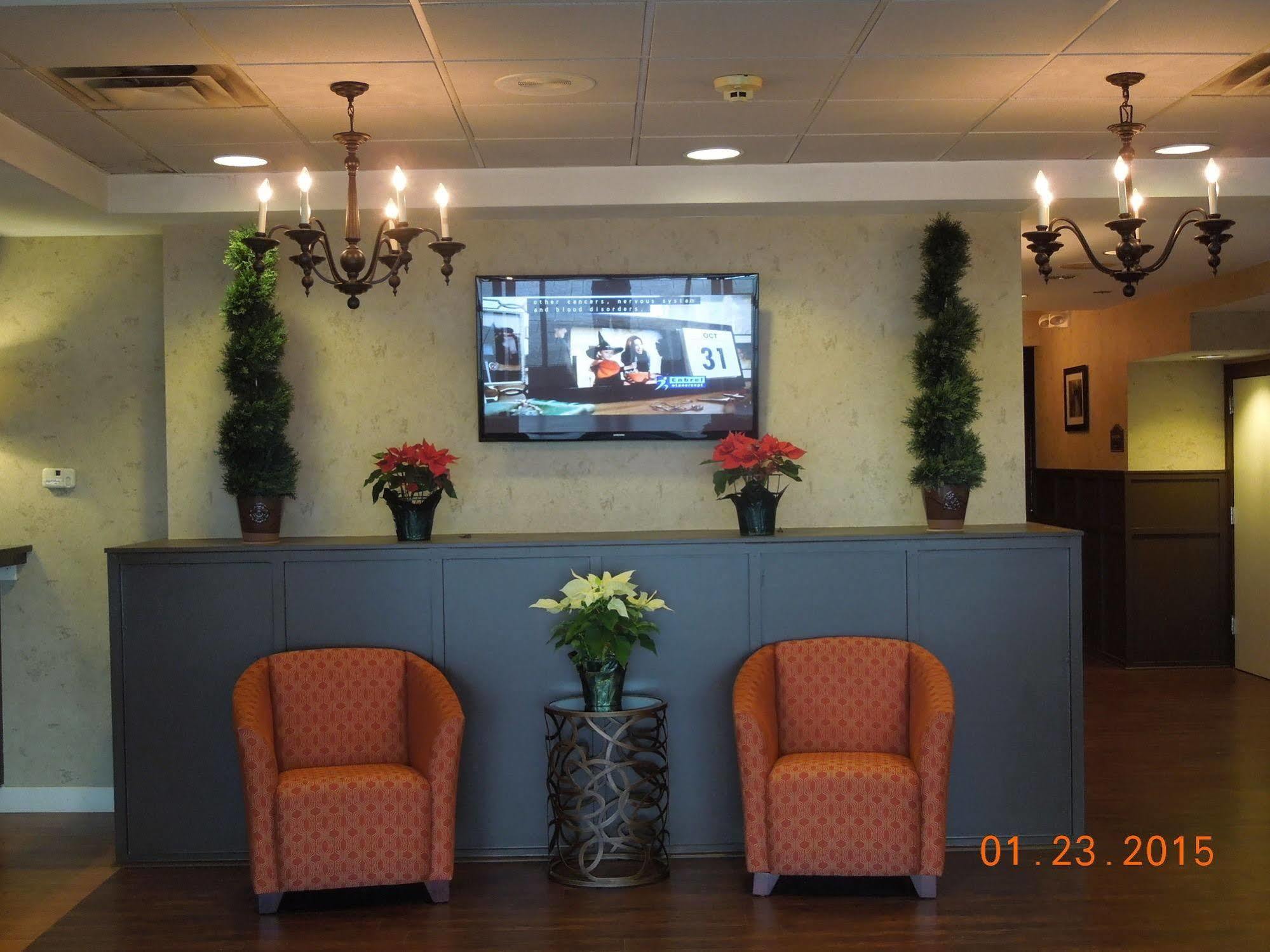 Baymont Inn & Suites Marietta Buitenkant foto